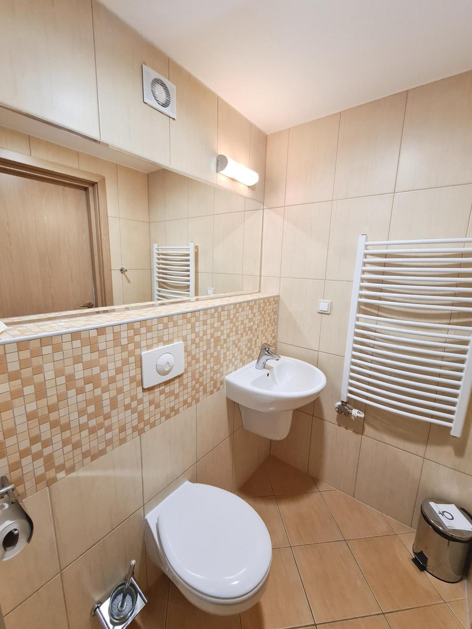 Ski Hotel Piwniczna-Zdroj Экстерьер фото