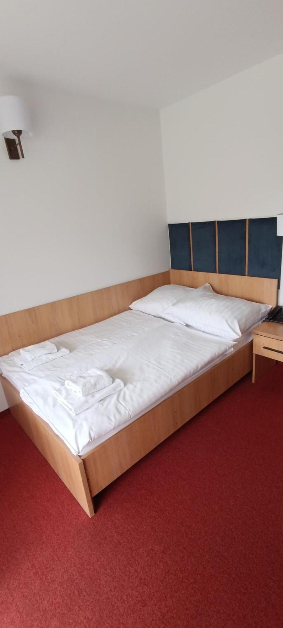 Ski Hotel Piwniczna-Zdroj Экстерьер фото