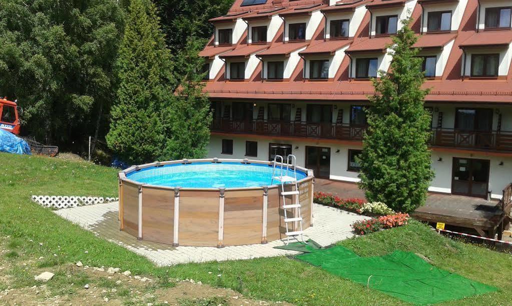 Ski Hotel Piwniczna-Zdroj Экстерьер фото